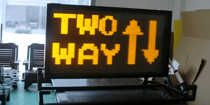 Truck mounted VMS Two Way Road Display